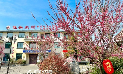 婴儿握拳大拇指在外面-宝宝大拇指握拳在里面网—知名的婴儿握手大拇指握在里面网站,分享宝宝大拇指握拳在里面正常吗知识